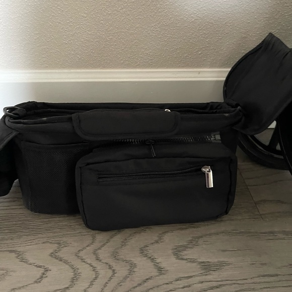 Bugaboo Fox 2 Stroller and Bassinet - Picture 2 of 9